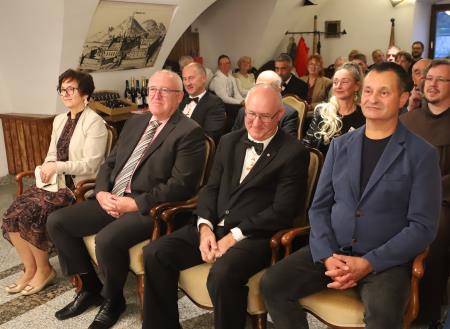ON Ob otvoritveni slovesnosti tudi predstavniki Občine Nazarje  Foto Jože Miklavc     IMG_3483